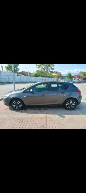 Обява за продажба на Opel Astra 1.7 cdti ~5 200 лв. - изображение 3