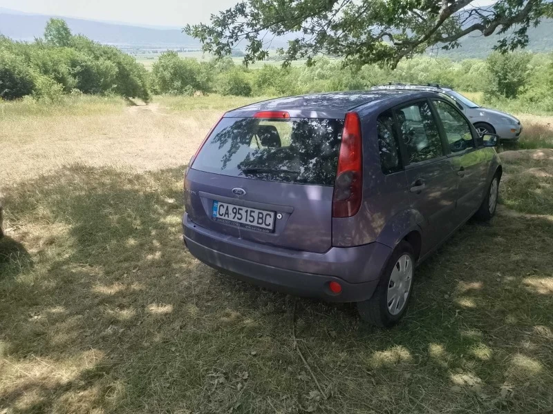 Ford Fiesta, снимка 3 - Автомобили и джипове - 47252027