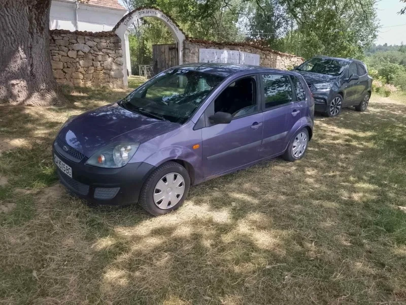 Ford Fiesta, снимка 2 - Автомобили и джипове - 47252027