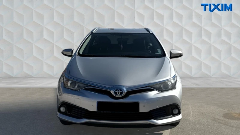 Toyota Auris, снимка 5 - Автомобили и джипове - 47788275