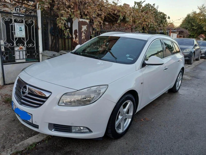 Opel Insignia, снимка 1 - Автомобили и джипове - 47863288