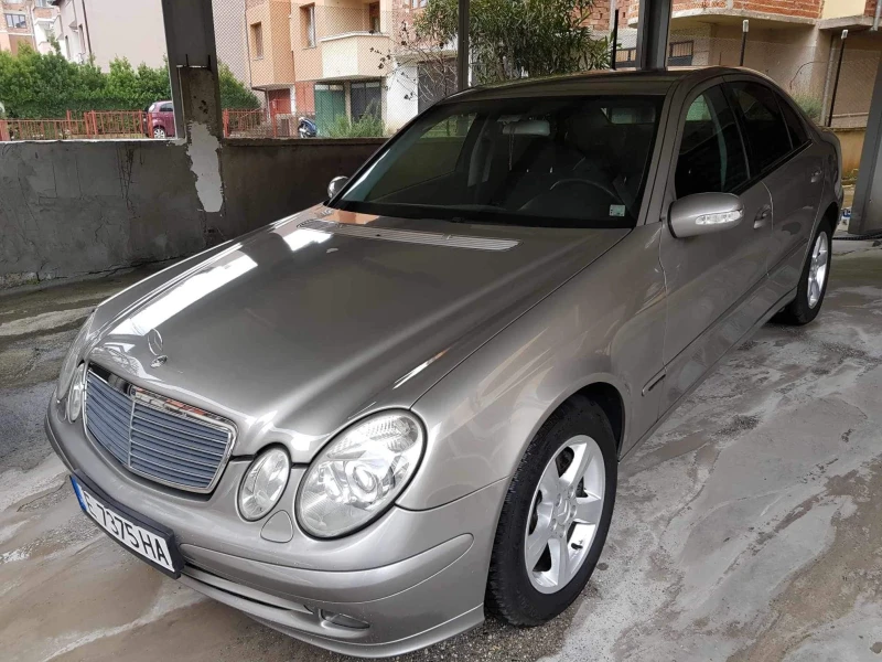 Mercedes-Benz E 280, снимка 1 - Автомобили и джипове - 48789816