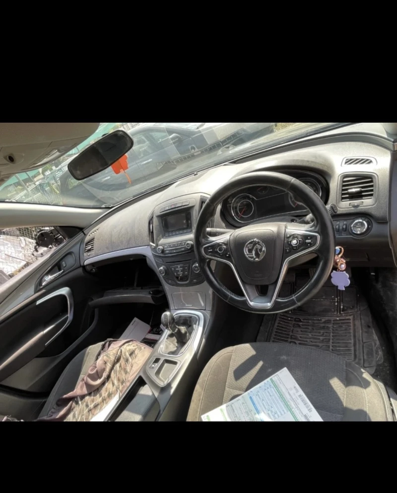 Opel Insignia 2.0CDTI 163кс, снимка 8 - Автомобили и джипове - 50821903