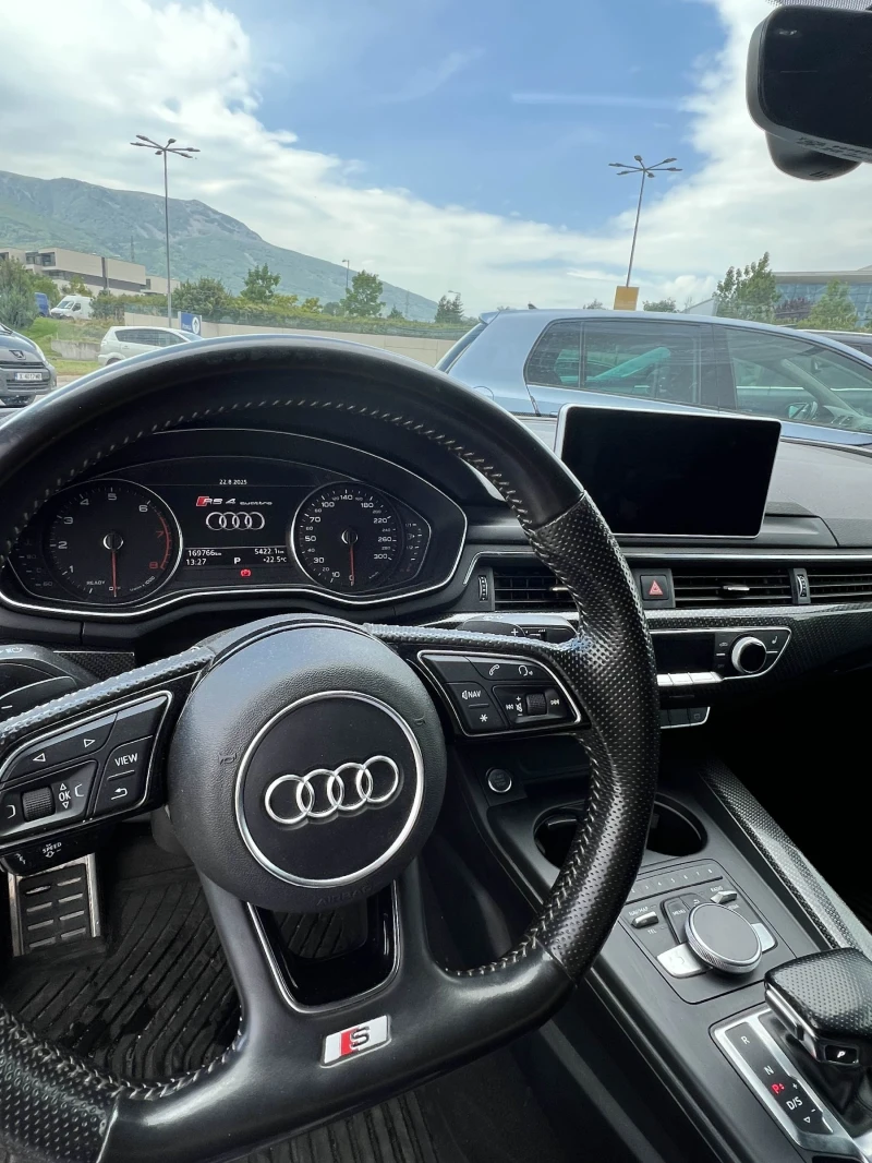 Audi A4 2.0 TFSI Quattro S Line Premium Plus, снимка 9 - Автомобили и джипове - 52379773