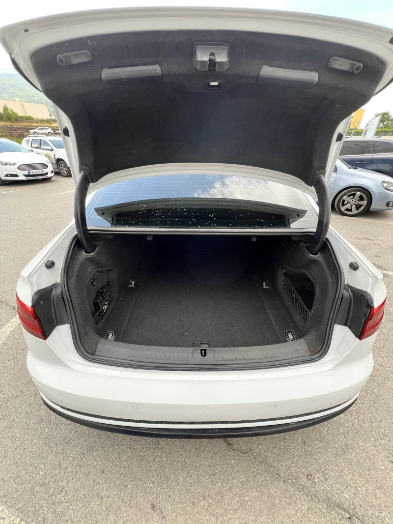 Audi A4 2.0 TFSI Quattro S Line Premium Plus, снимка 12 - Автомобили и джипове - 52379773