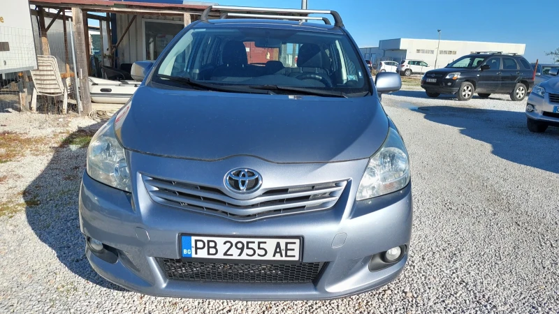 Toyota Verso 1.8i ГАЗ, снимка 2 - Автомобили и джипове - 52266736