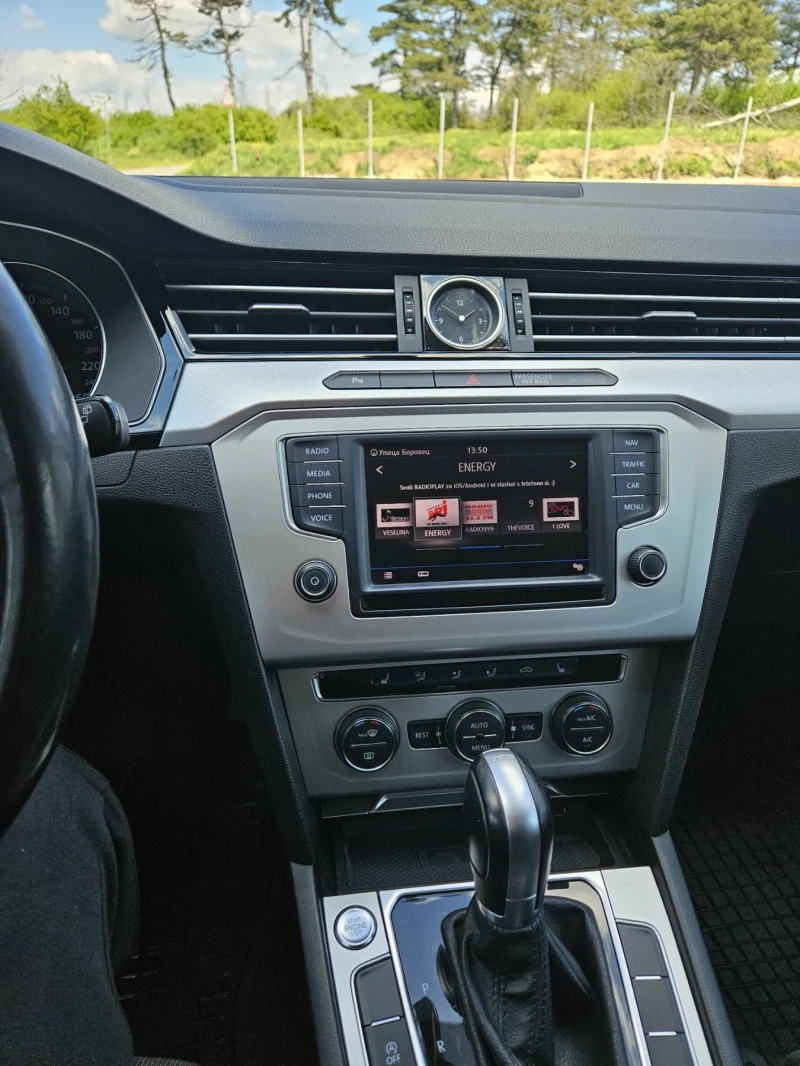 VW Passat, снимка 8 - Автомобили и джипове - 52583822