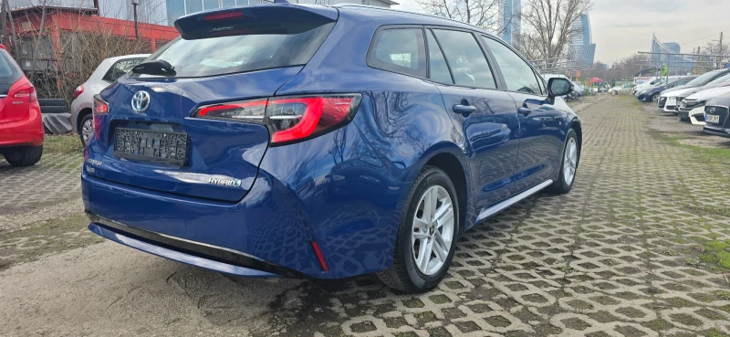 Toyota Corolla 1.8i hybrid 105 хил.км , снимка 4 - Автомобили и джипове - 52848279