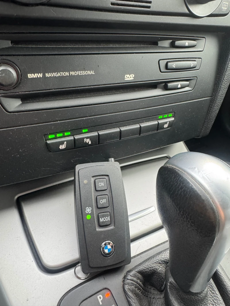 BMW 330 330D M-pack Задно, снимка 14 - Автомобили и джипове - 53263154