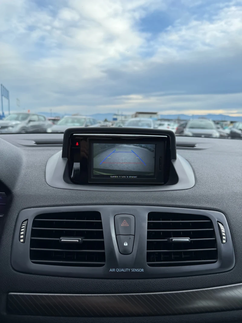 Renault Megane 1.5 DCI WAVE, снимка 12 - Автомобили и джипове - 53269514