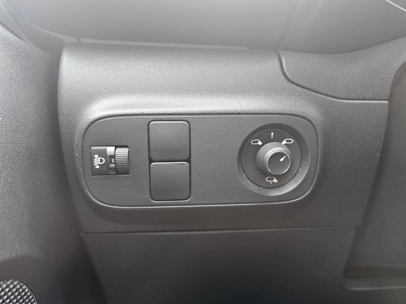 Citroen C3 1.5 dCi 102 hp, снимка 11 - Автомобили и джипове - 53344774