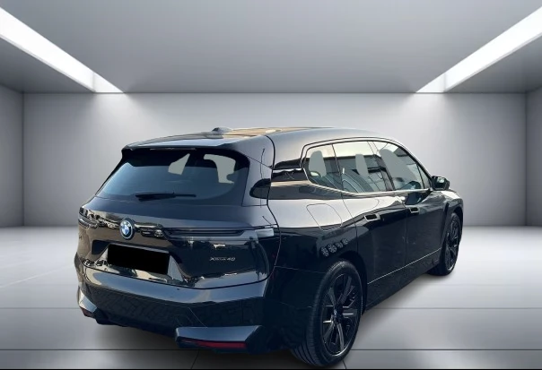 BMW iX xDrive40 = Sport Package = Гаранция, снимка 2 - Автомобили и джипове - 54371882