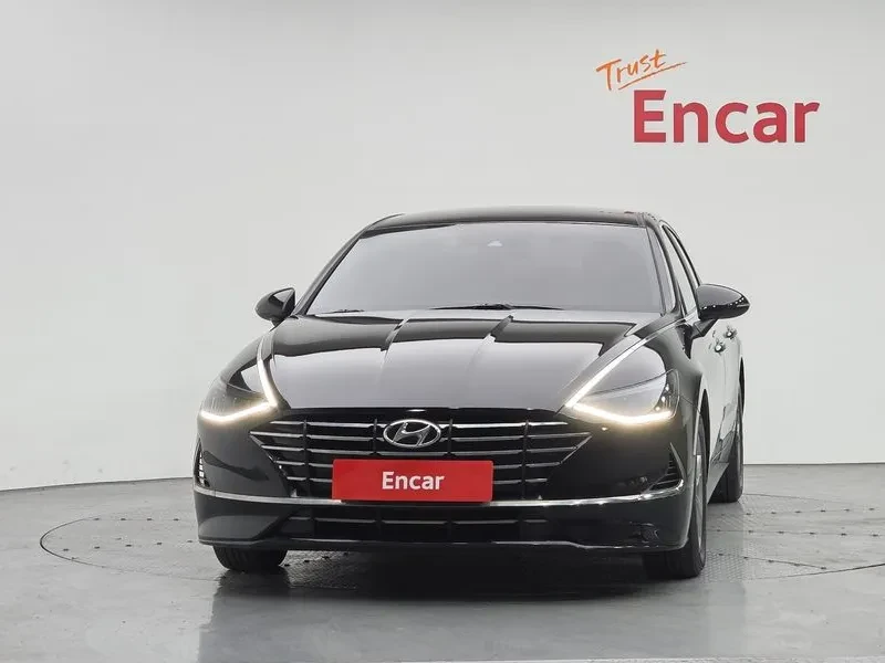Hyundai Sonata  2.0 Premium, снимка 3 - Автомобили и джипове - 55802580