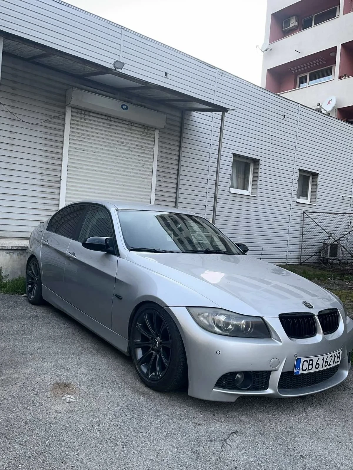BMW 320, снимка 1