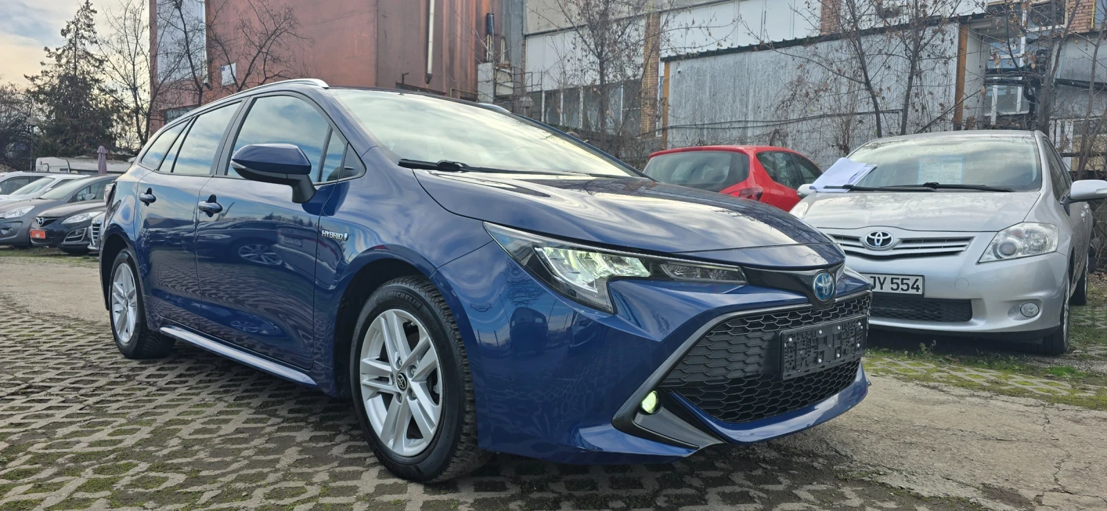 Toyota Corolla 1.8i hybrid 105 хил.км , снимка 1
