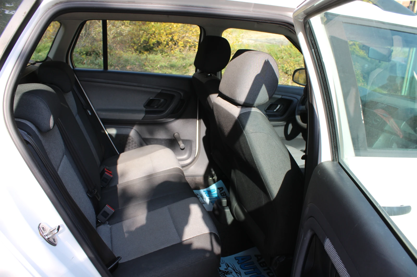 Skoda Fabia 1.2I Климатик  | Mobile.bg — изображение 11