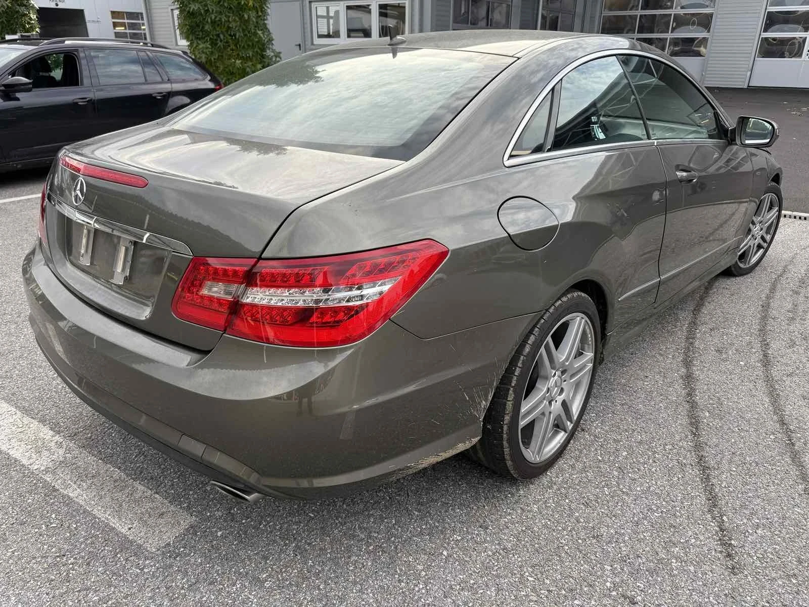 Mercedes-Benz E 350 AMG edition - изображение 5