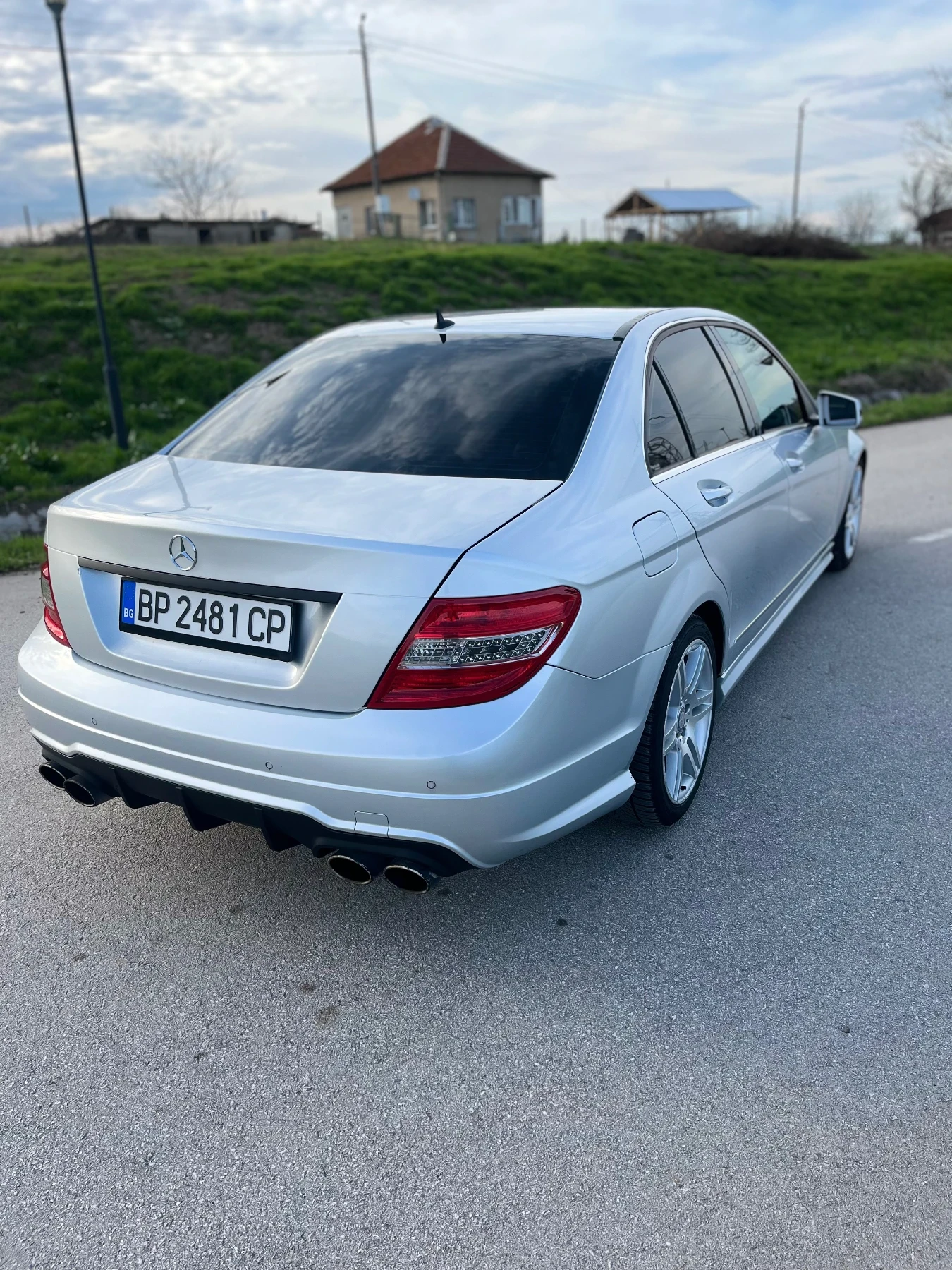 Mercedes-Benz C 220 2.2 AMG пакет - изображение 3