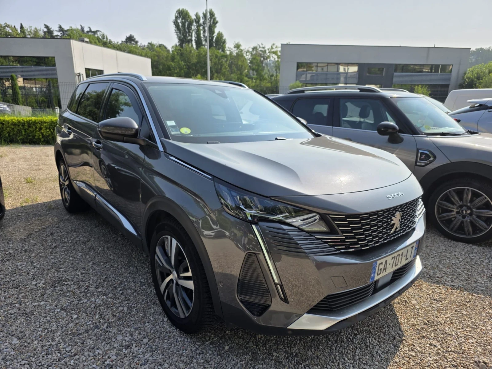 Peugeot 5008 1. 5 BlueHDi 131 S&S EAT8 - изображение 2
