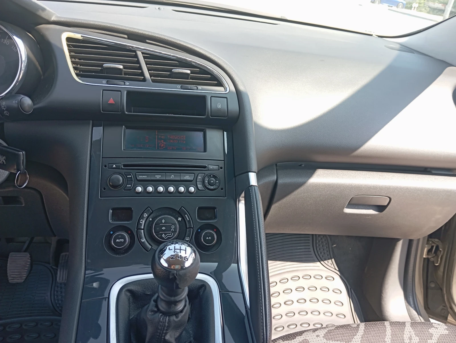 Peugeot 3008 1.6HDI - изображение 7