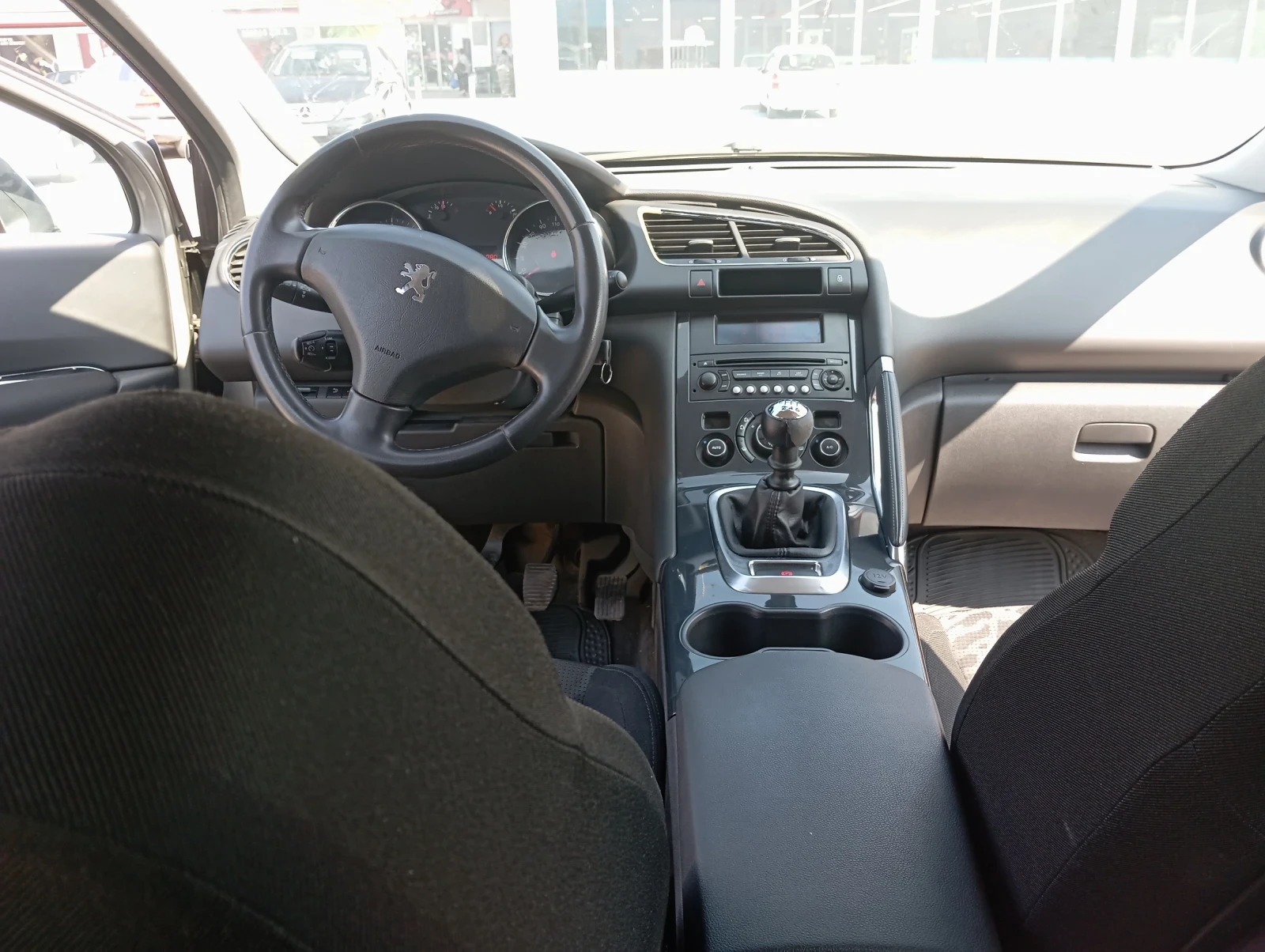 Peugeot 3008 1.6HDI - изображение 6