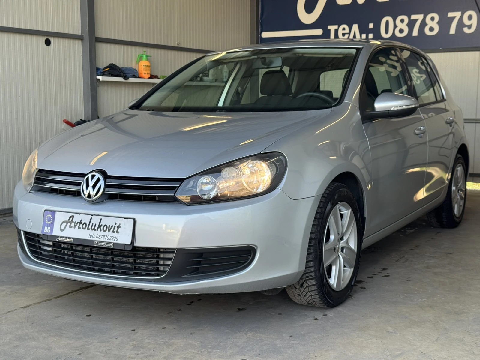VW Golf 1.6 TDI Автоматик  - изображение 3