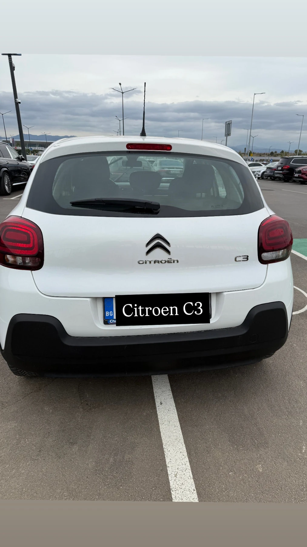 Citroen C3 ПЪРВИ СОБСТВЕНИК / ЛИЗИНГ ПРЕЗ ДСК - изображение 4