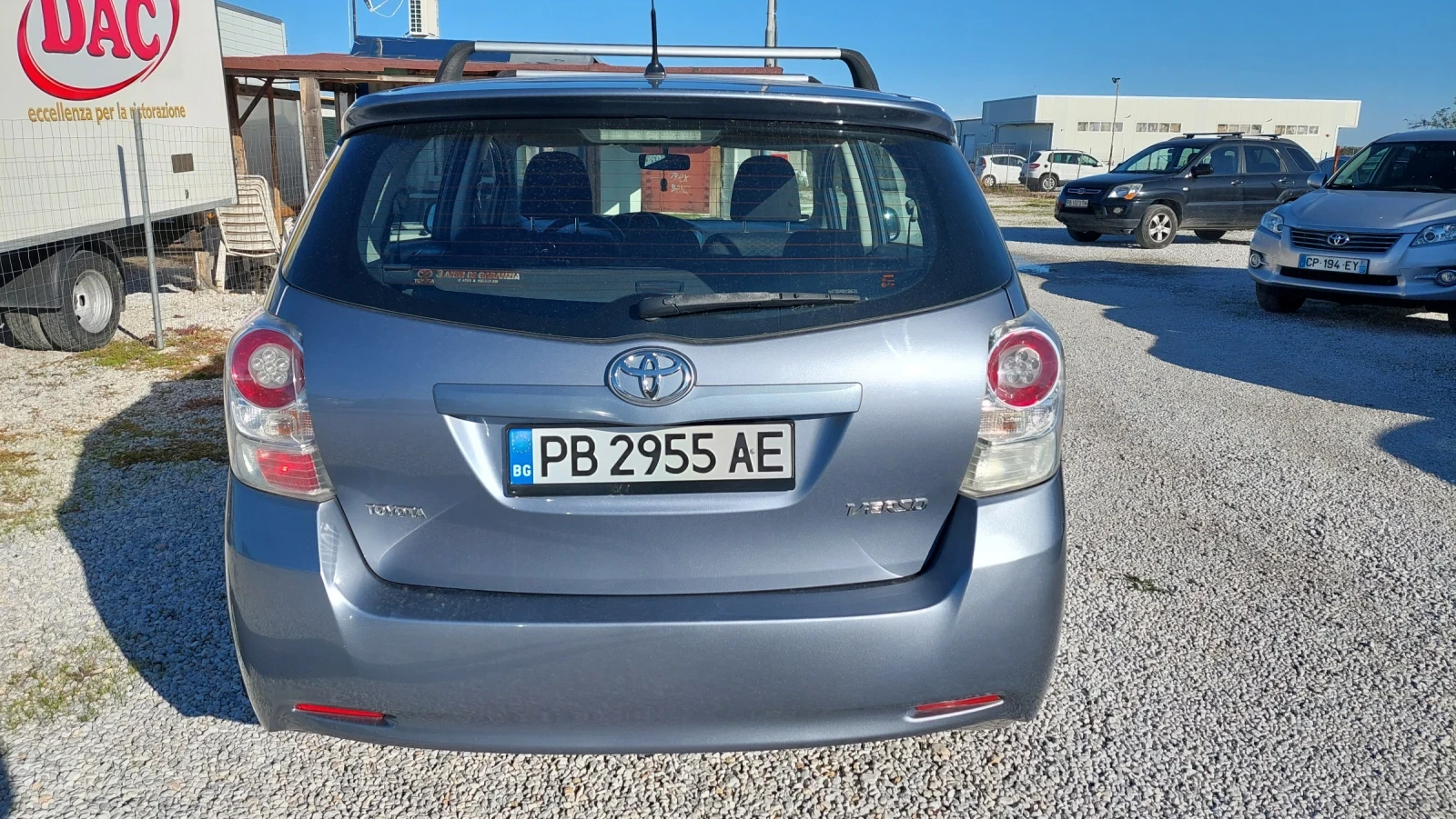 Toyota Verso 1.8i ГАЗ - изображение 5