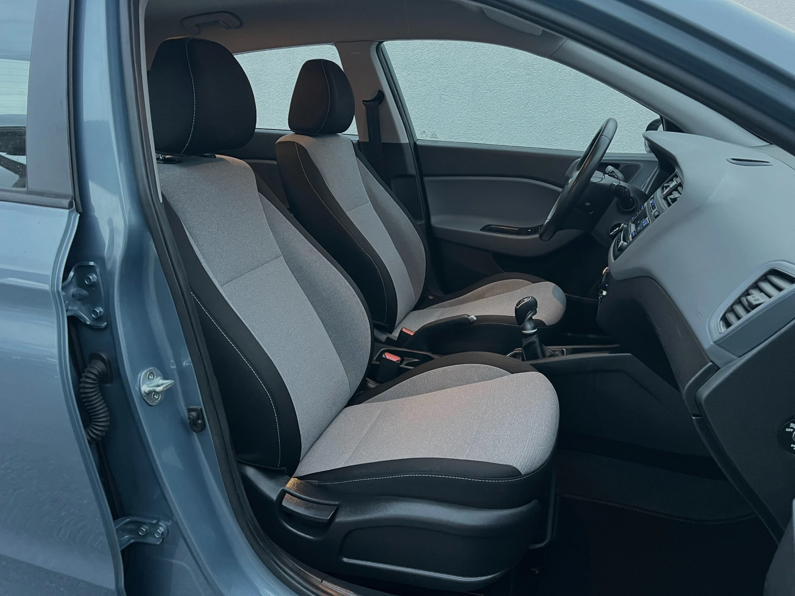 Hyundai I20 1.1CRDi Euro6   | Mobile.bg   11