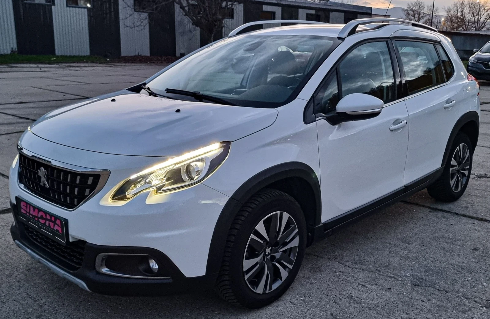 Peugeot 2008 1.6 Blue HDI Allure - изображение 8