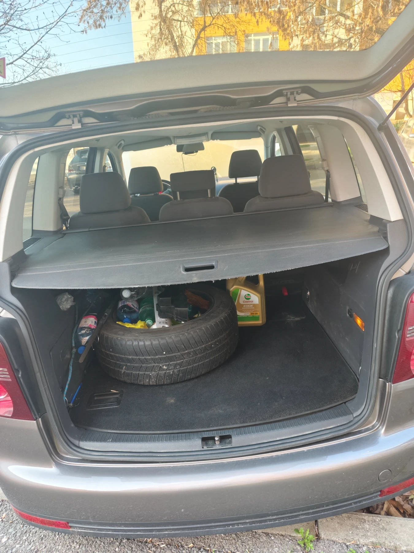 VW Touran  - изображение 3