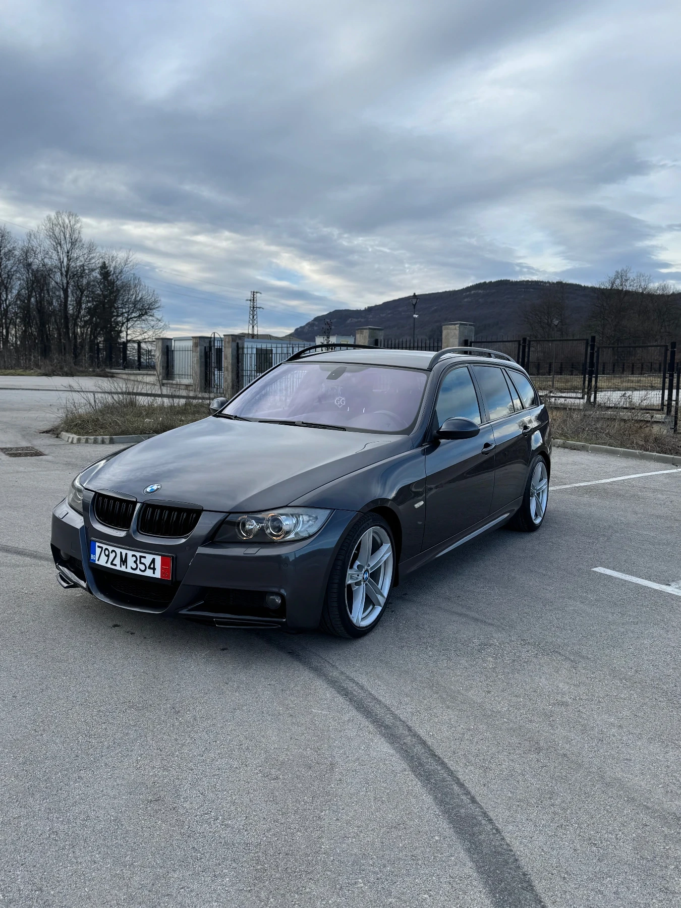 BMW 330 330D M-pack Задно - изображение 2