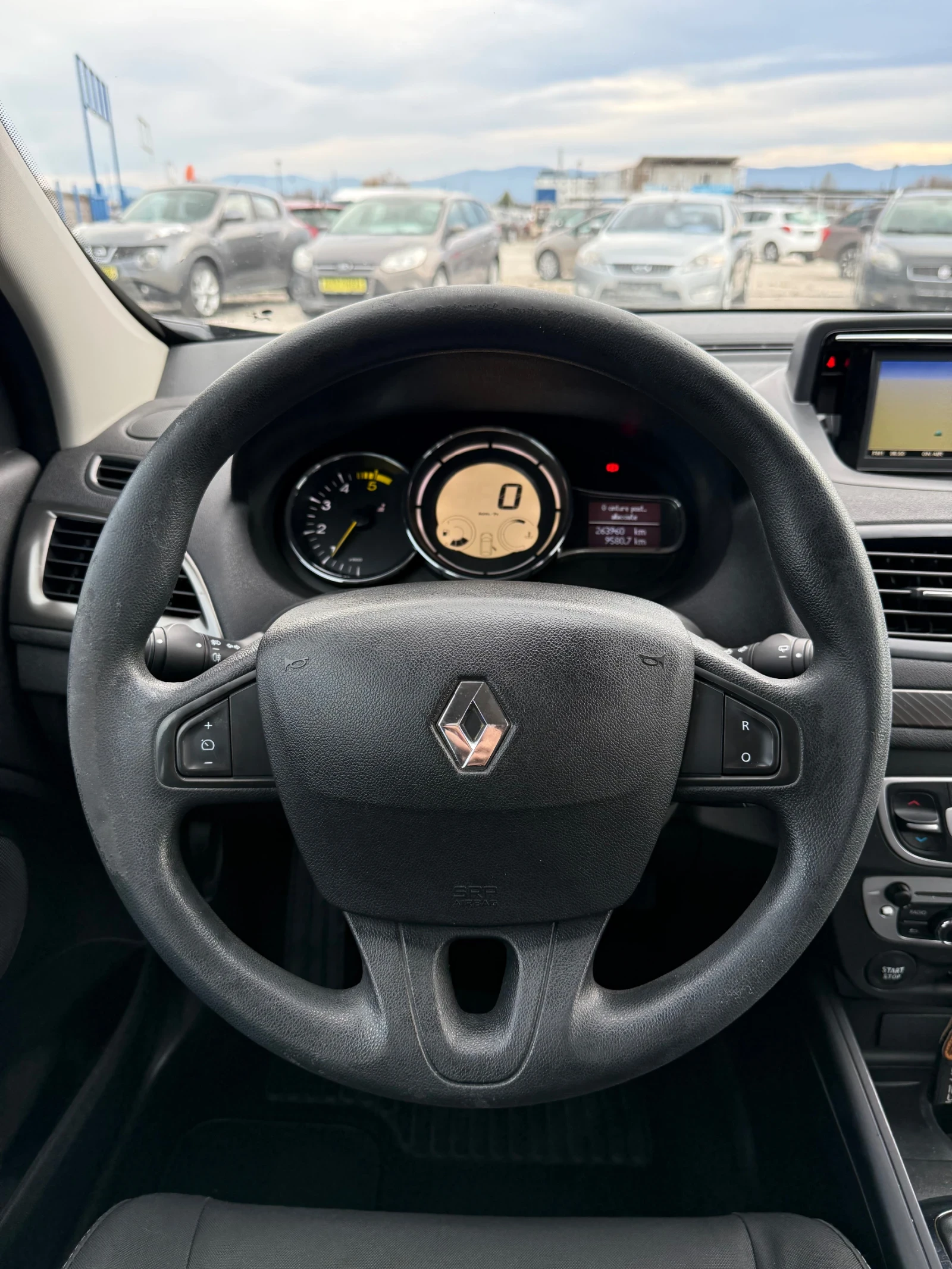 Renault Megane 1.5 DCI WAVE - изображение 9