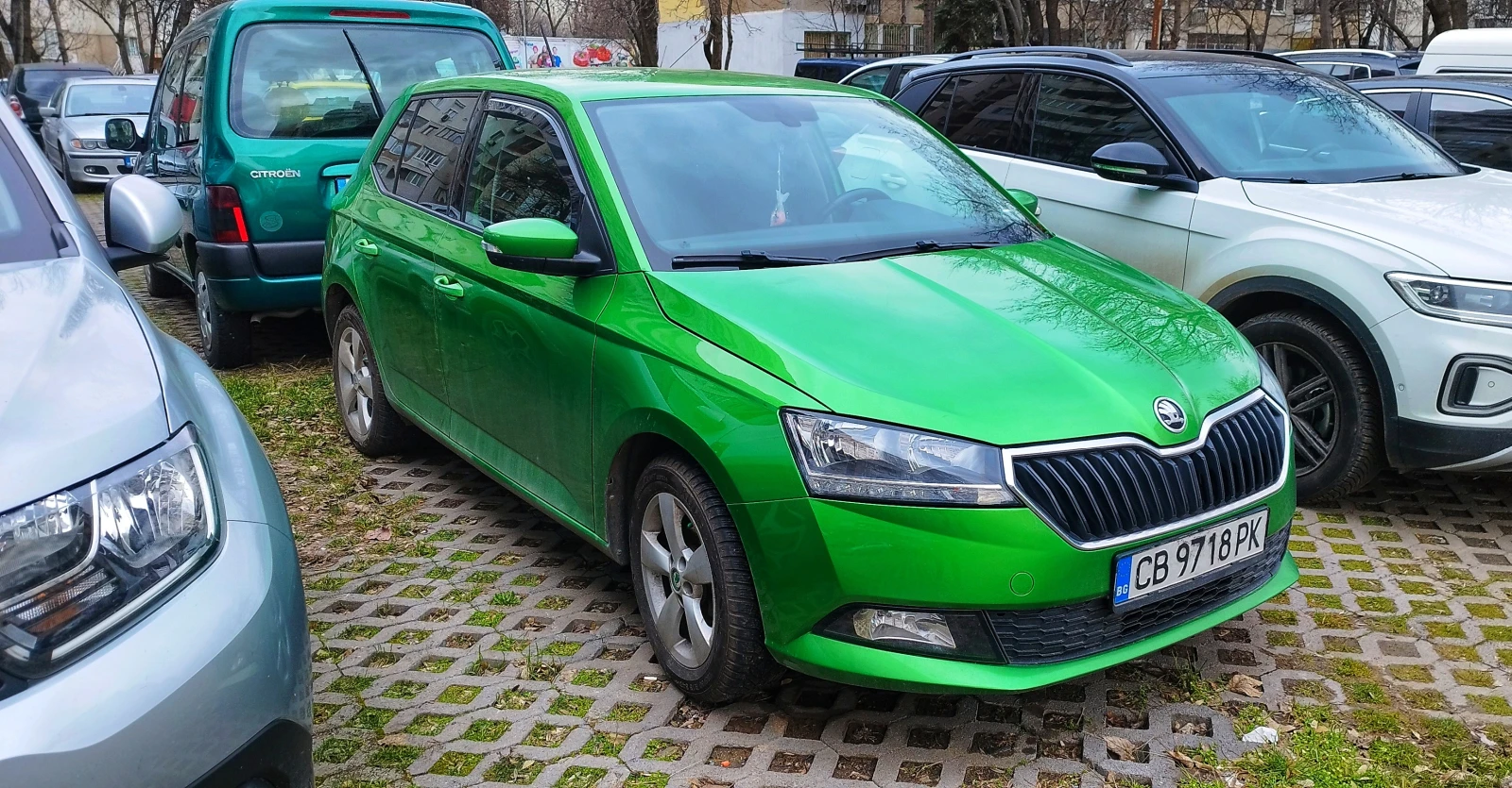 Skoda Fabia, снимка 4 - Автомобили и джипове - 53818765