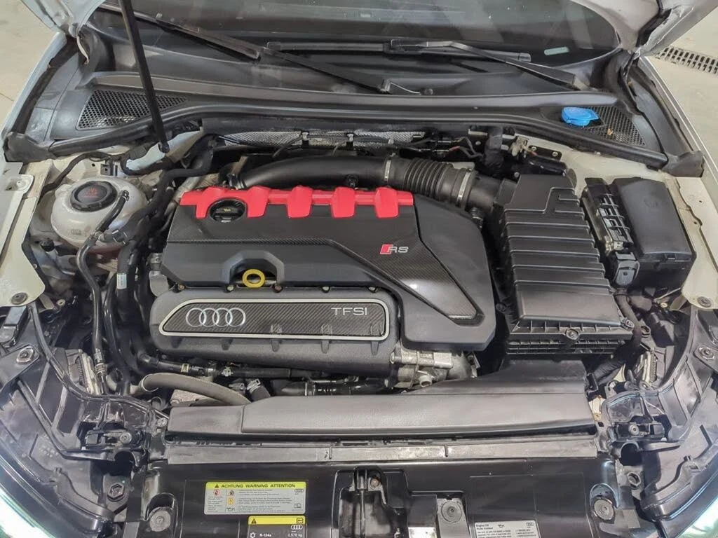 Audi Rs3 2.5 TFSI* quattro* AвтоКредит * (ЦЕНА ДО БГ), снимка 7 - Автомобили и джипове - 54002677