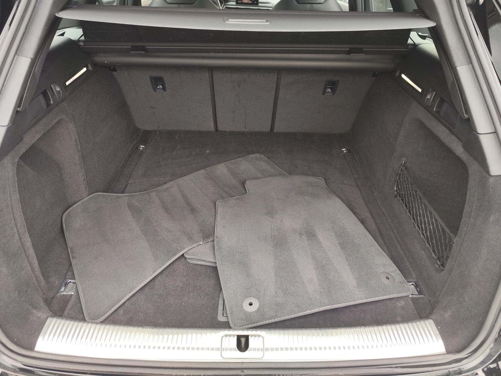 Audi A4 2.0TDi* АВТОМАТИК* PANORAMA* КОЖА* LED* MMI, снимка 14 - Автомобили и джипове - 54257472