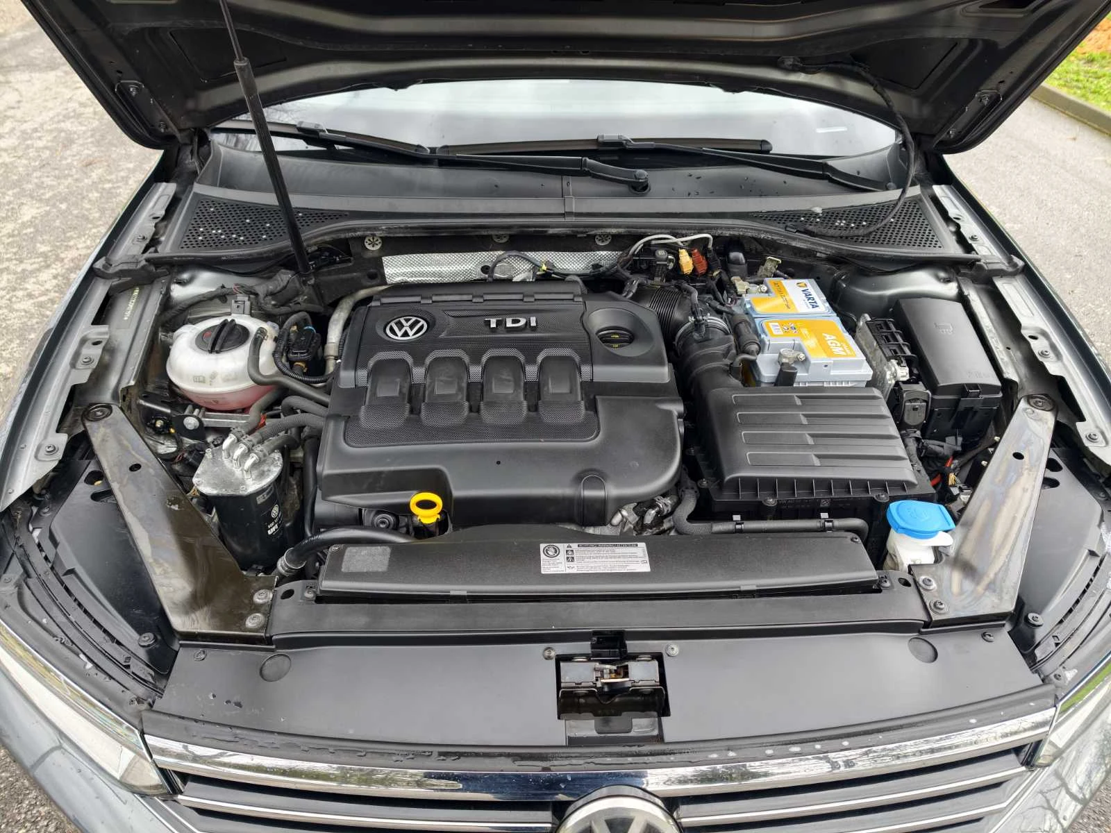 VW Passat 2.0 TDI-190HP-DIGITAL, снимка 14 - Автомобили и джипове - 54719940