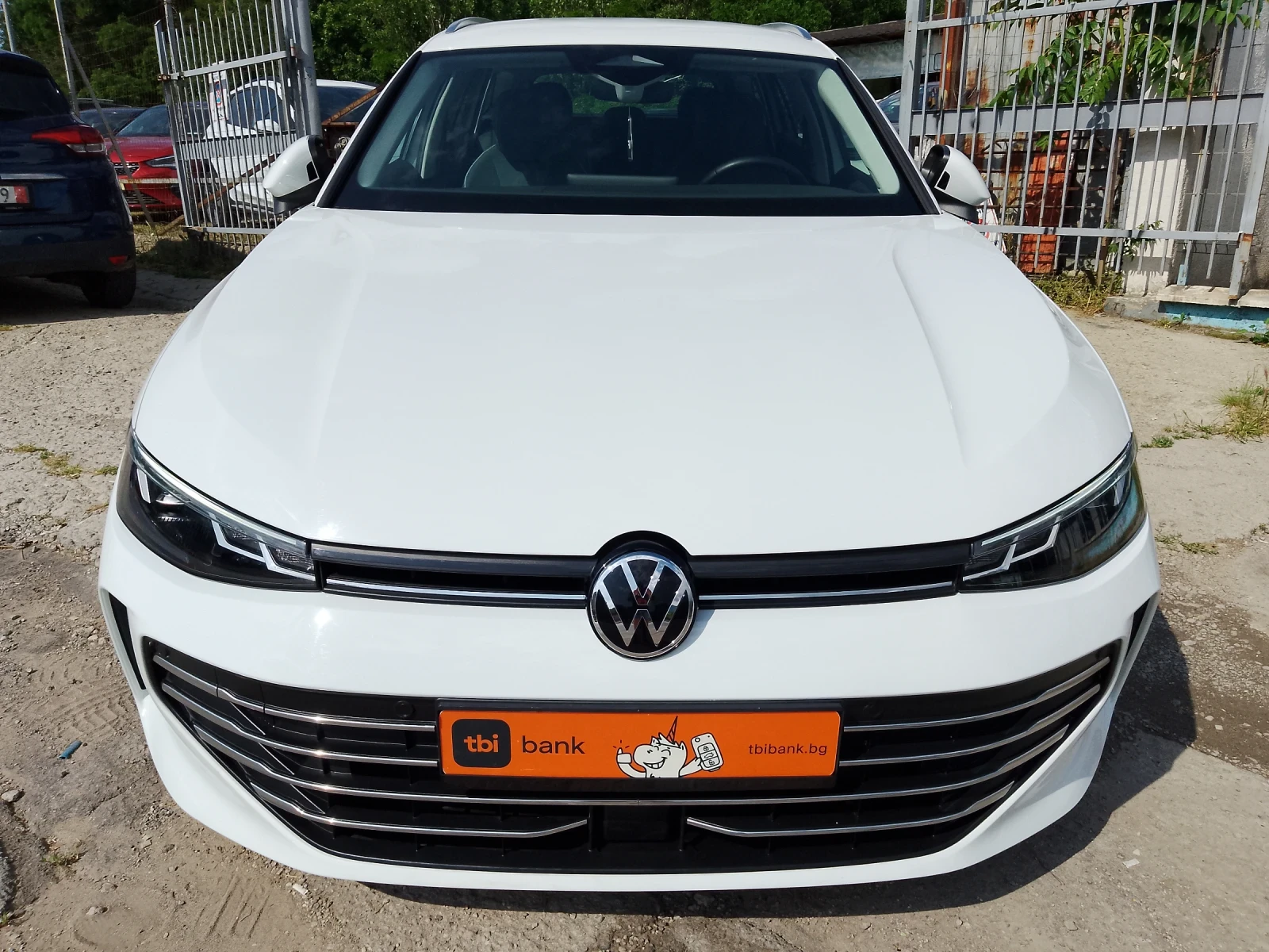 VW Passat 2.0 TDI/ELEGANCE/ГАРАНЦИЯ, снимка 2 - Автомобили и джипове - 54801318