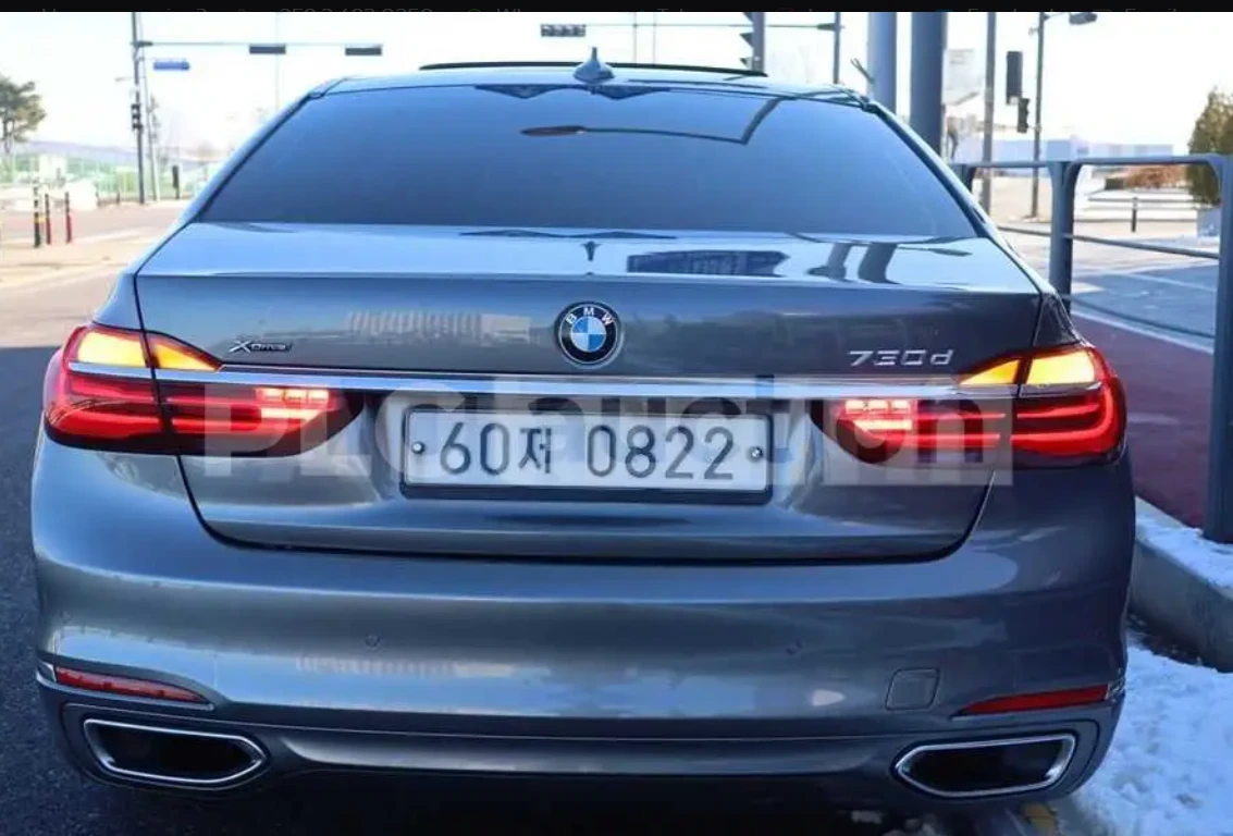 BMW 740, снимка 5 - Автомобили и джипове - 54981523