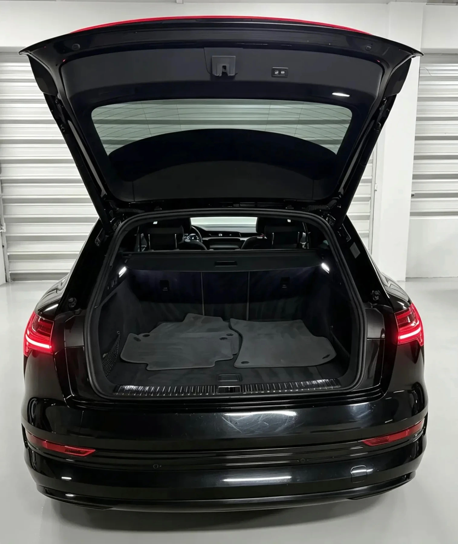 Audi E-Tron 55 quattro / Shadow Line / ��� ���� �� ����������  | Mobile.bg � ����������� 17