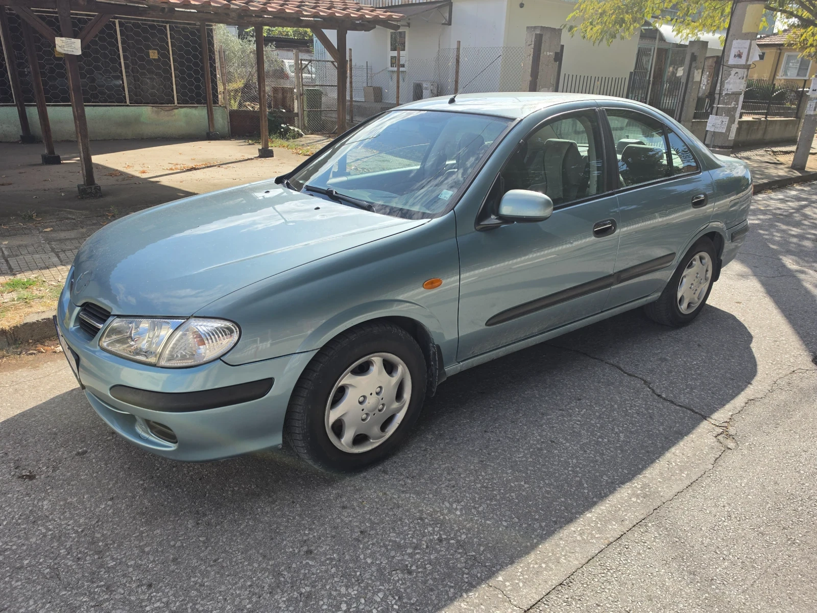 Nissan Almera 1.5 ��� �������� | Mobile.bg � ����������� 3
