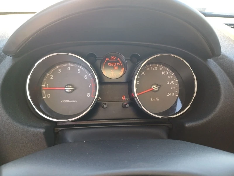 Nissan Qashqai 1.6 benzin  ЛИЗИНГ , снимка 16 - Автомобили и джипове - 46567543