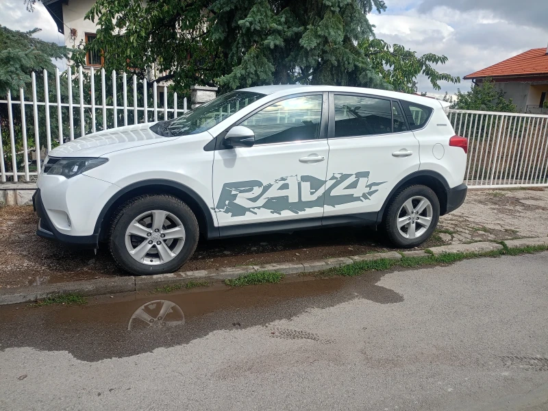 Toyota Rav4, снимка 2 - Автомобили и джипове - 48104255