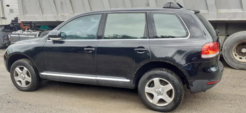 VW Touareg 2.5 ТDI    САМО НА ЧАСТИ , снимка 4 - Автомобили и джипове - 49101932