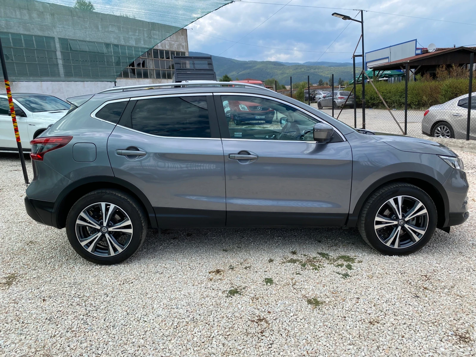 Nissan Qashqai DIG-T TEKNA+ NAVI PANORAMA AVTOMAT 360 CAM. - изображение 4