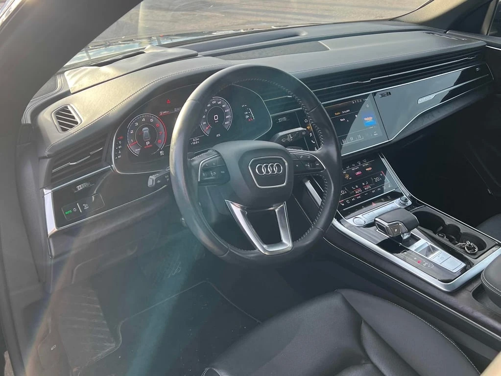 Audi Q8 * Technik * CARFAX * БЕЗ ПЪРВОНАЧАЛНА ВНОСКА - изображение 5