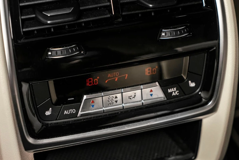 BMW X7 M60i xDrive | Mobile.bg   16