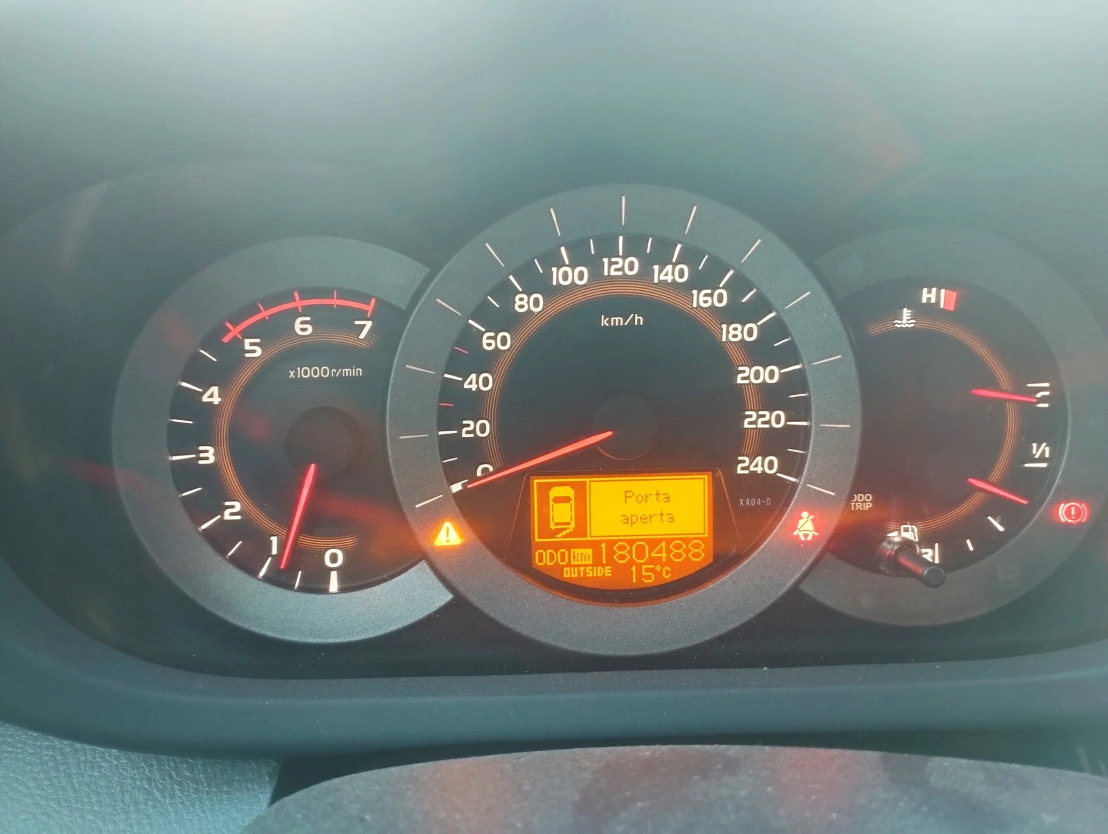 Toyota Rav4  - изображение 8