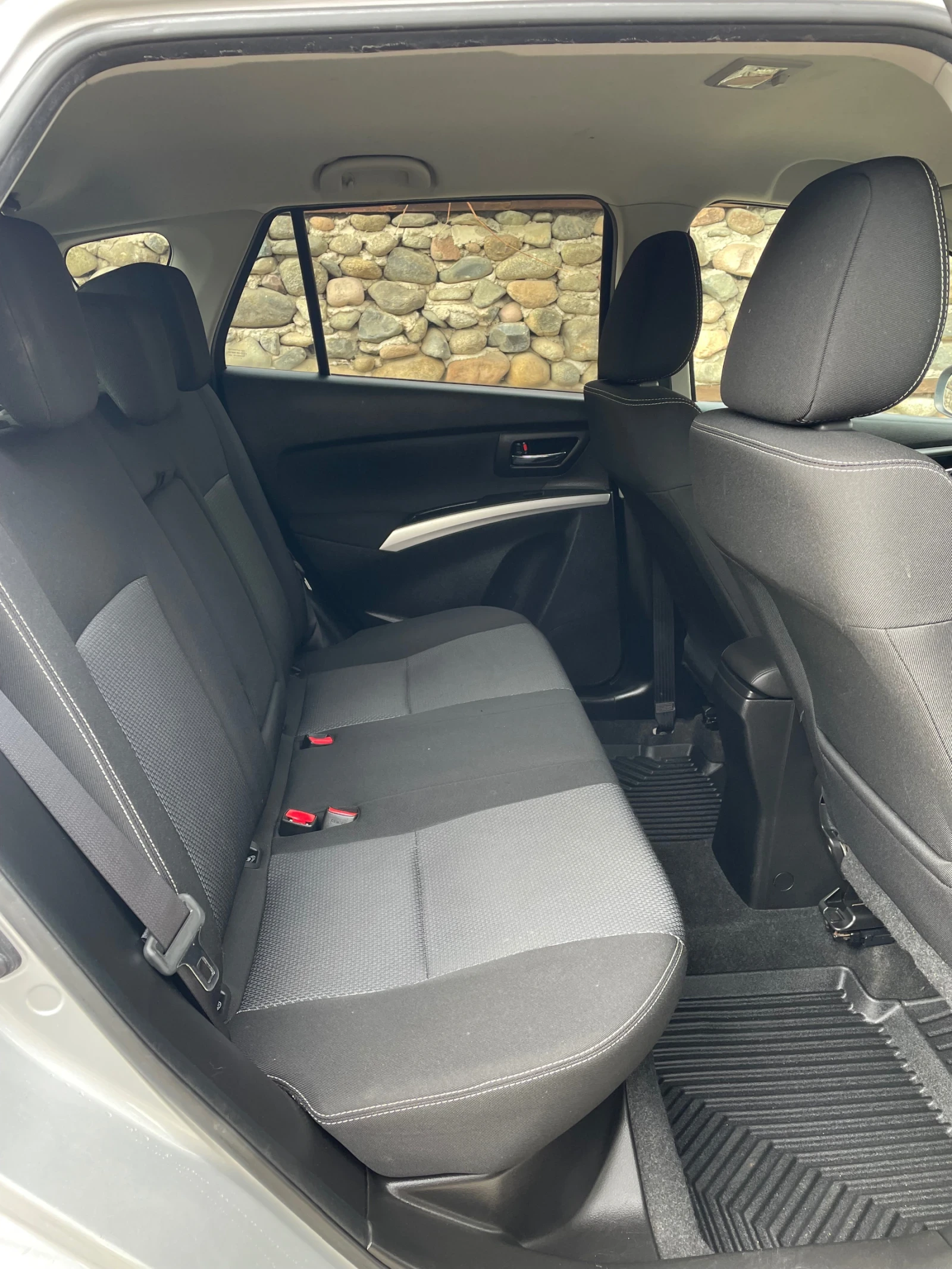 Suzuki SX4 S-Cross Регистрирана !, снимка 8 - Автомобили и джипове - 53402579