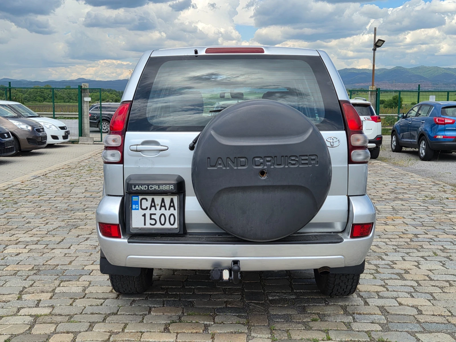 Toyota Land cruiser 3.0D 163кс ВСИЧКО ПЛАТЕНО , снимка 7 - Автомобили и джипове - 54559603